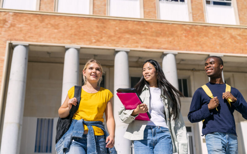 Derecho y actualidad jurídica: la propuesta académica de la Universidad Latina